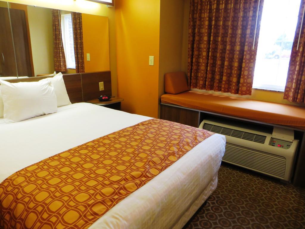 Microtel By Wyndham South Bend Notre Dame University Номер фото